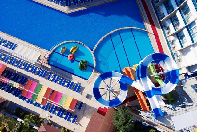 Ramada Resort Side